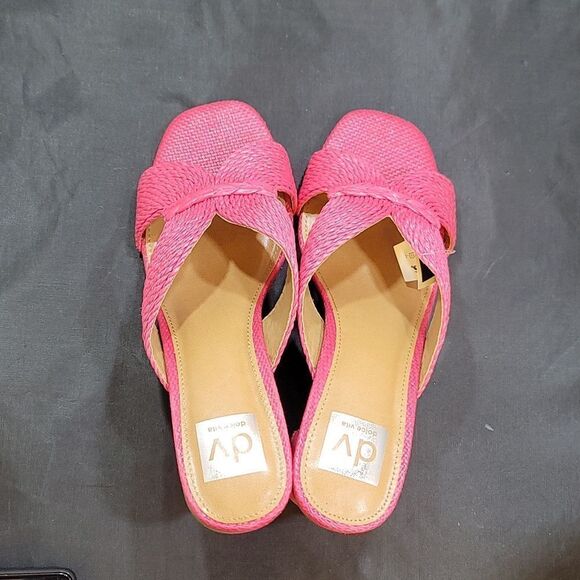 BRAND NEW DV BY DOLCE VITA WOMEN'S LAGUNA PEEP TOE SLIP ON HEELS SANDAL - Picture 6 of 15